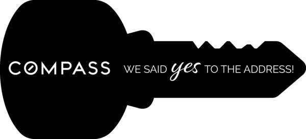 Compass Real Estate Key Shaped Sign Panel, 16"h x 35"w, 4mm Corrugated Plastic